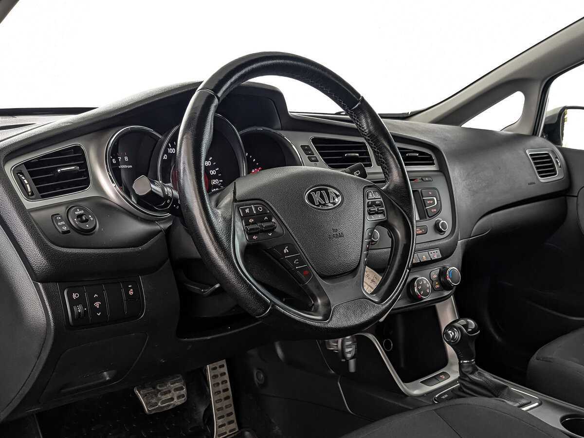 Kia Ceed б/у, 2014, Автоматическая. Фото: #10