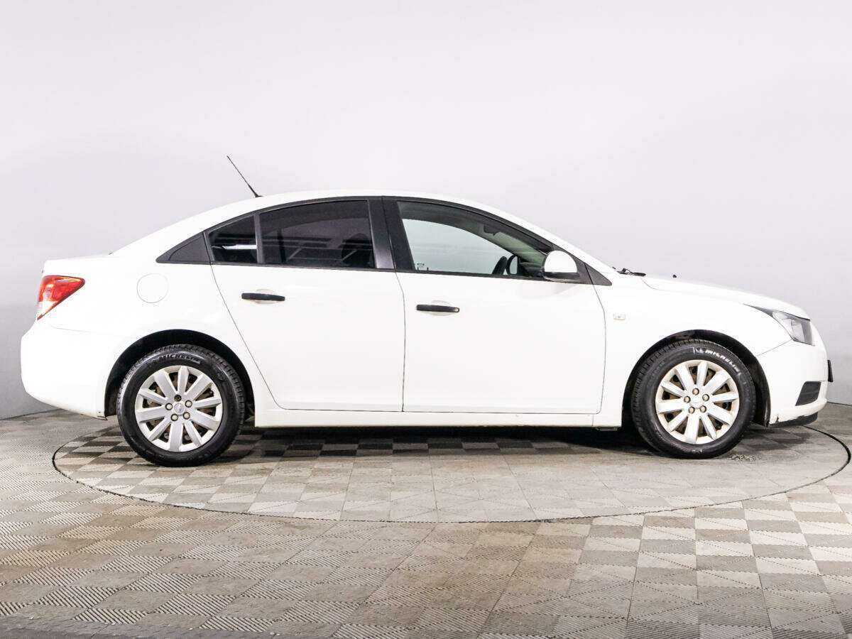 Chevrolet Cruze б/у, 2012, Механическая. Фото: #3