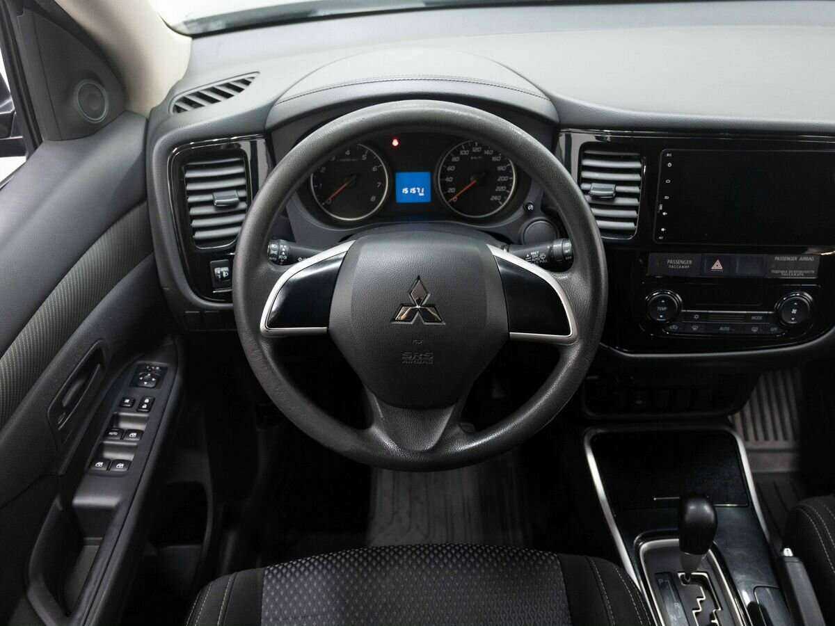 Mitsubishi Outlander б/у, 2018, Вариатор. Фото: #13