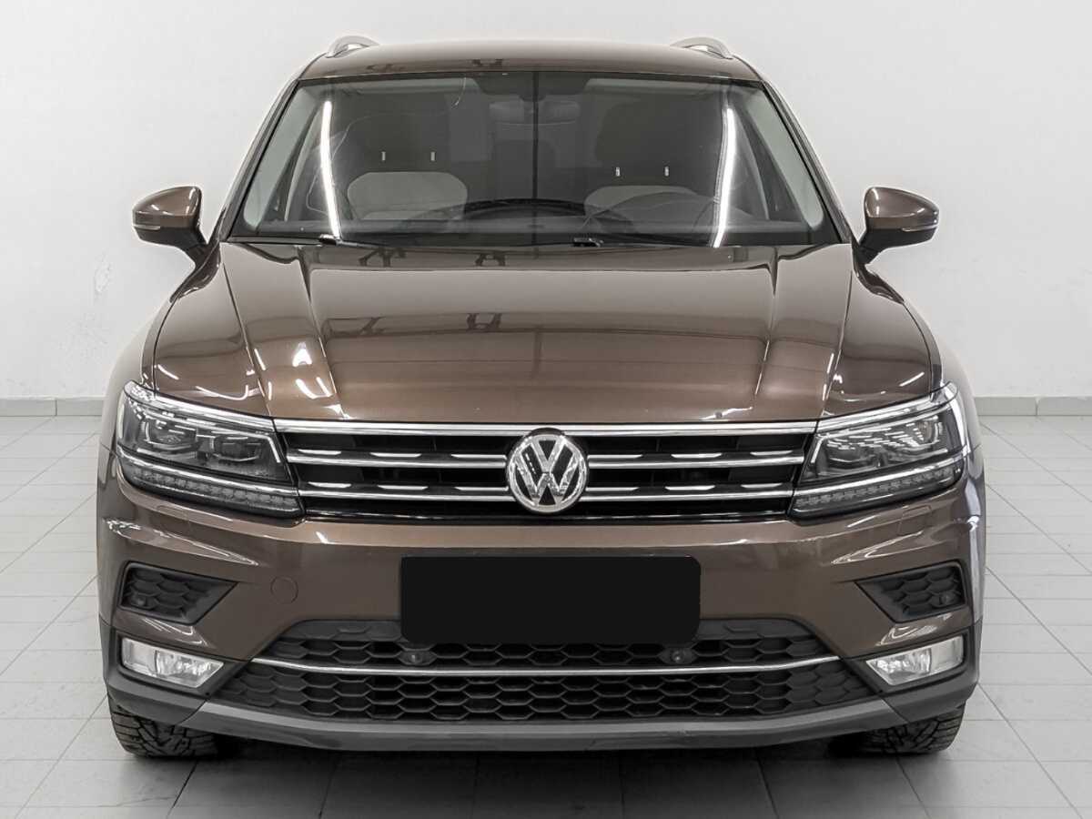 Volkswagen Tiguan б/у, 2017, Роботизированная. Фото: #1
