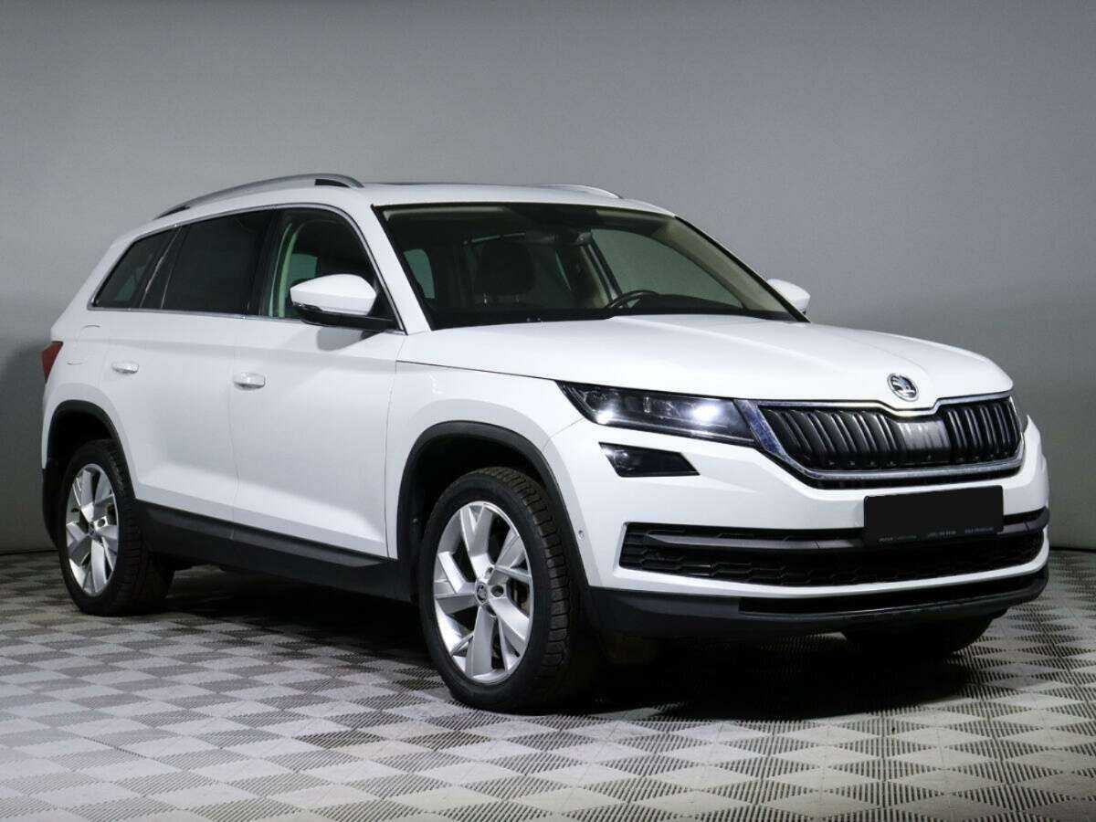 Skoda Kodiaq б/у, 2017, Роботизированная. Фото: #2