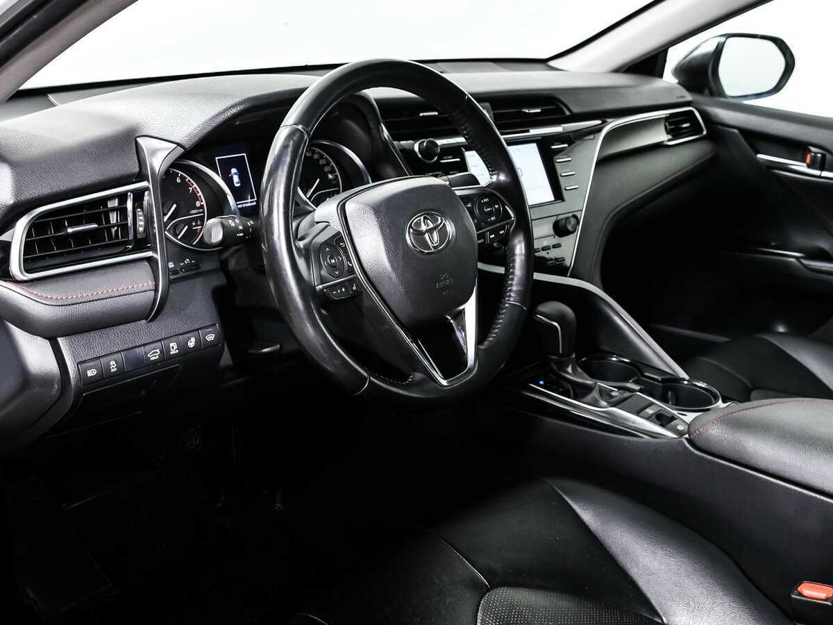 Toyota Camry б/у, 2020, Автоматическая. Фото: #11