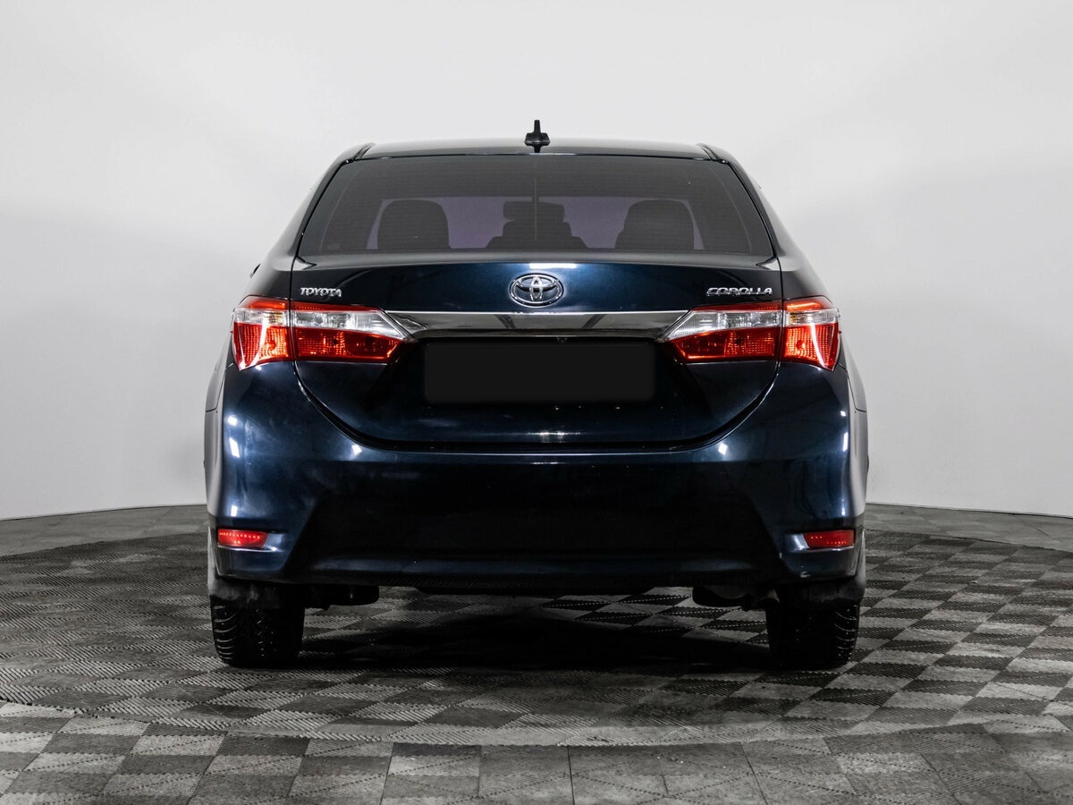 Toyota Corolla б/у, 2014, Механическая. Фото: #4