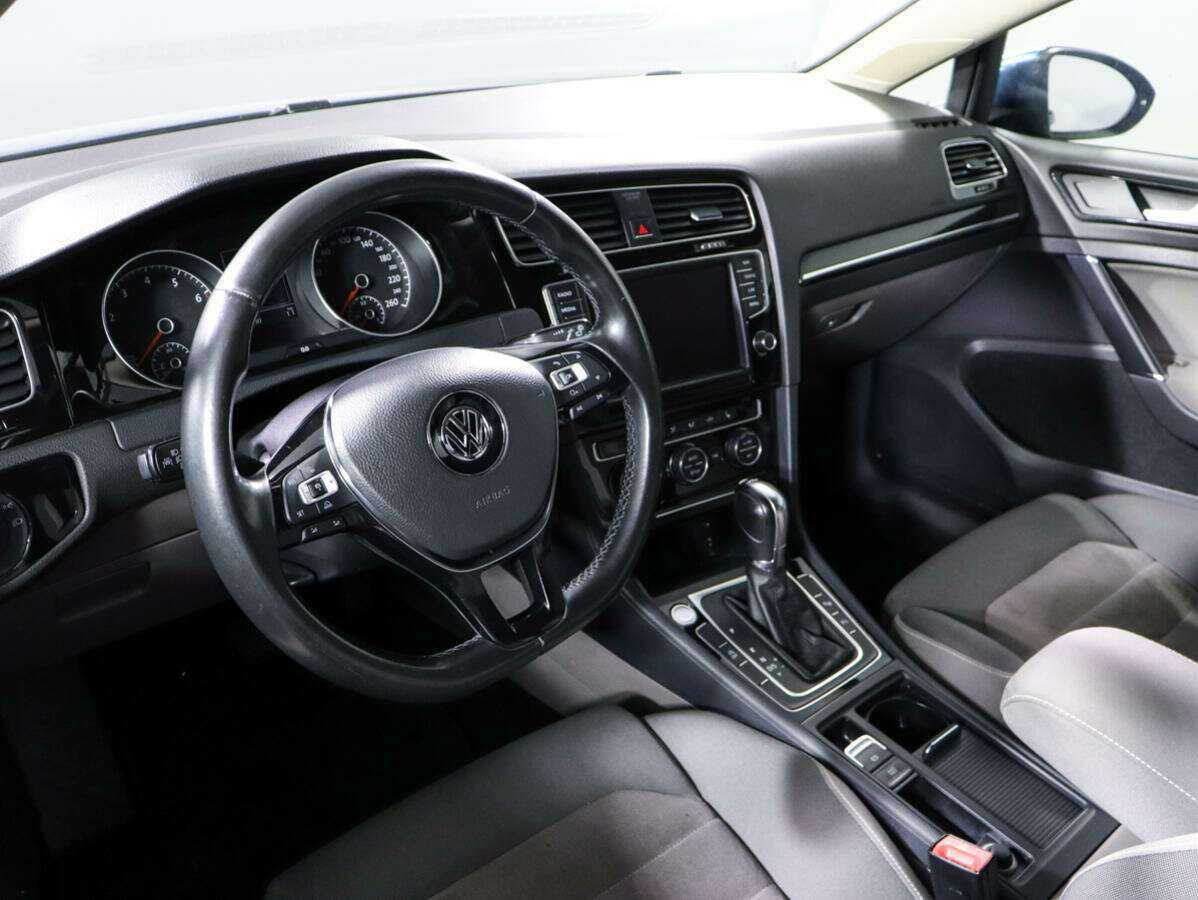 Volkswagen Golf б/у, 2013, Роботизированная. Фото: #13
