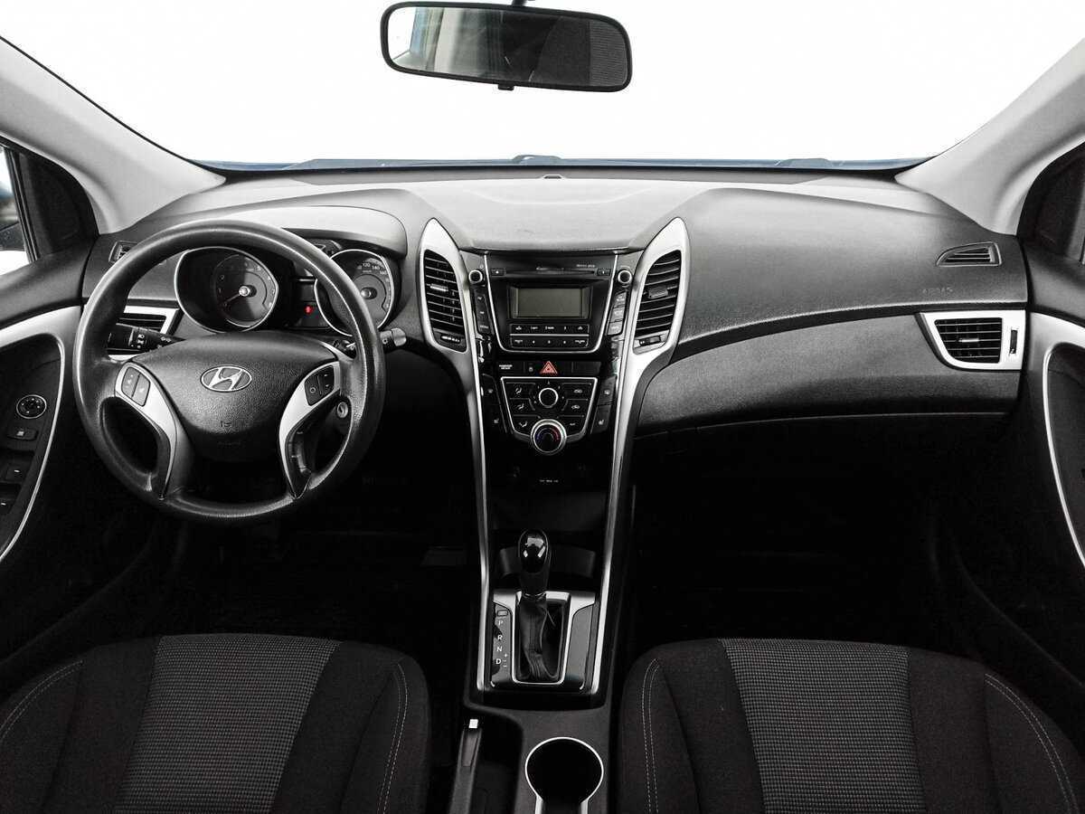 Hyundai i30 б/у, 2013, Автоматическая. Фото: #13