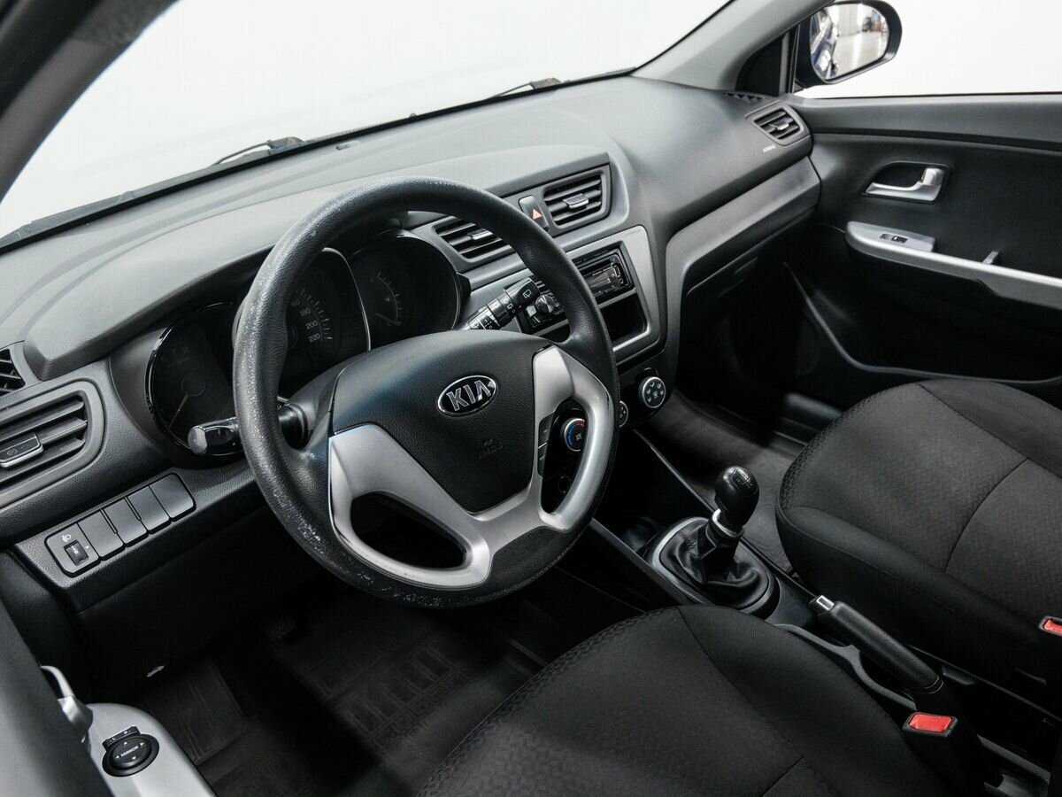 Kia Rio б/у, 2015, Механическая. Фото: #12