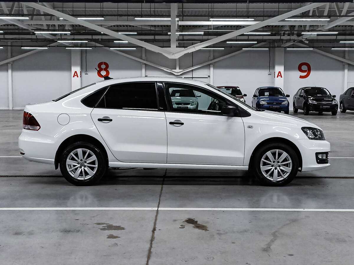 Volkswagen Polo б/у, 2019, Механическая. Фото: #3