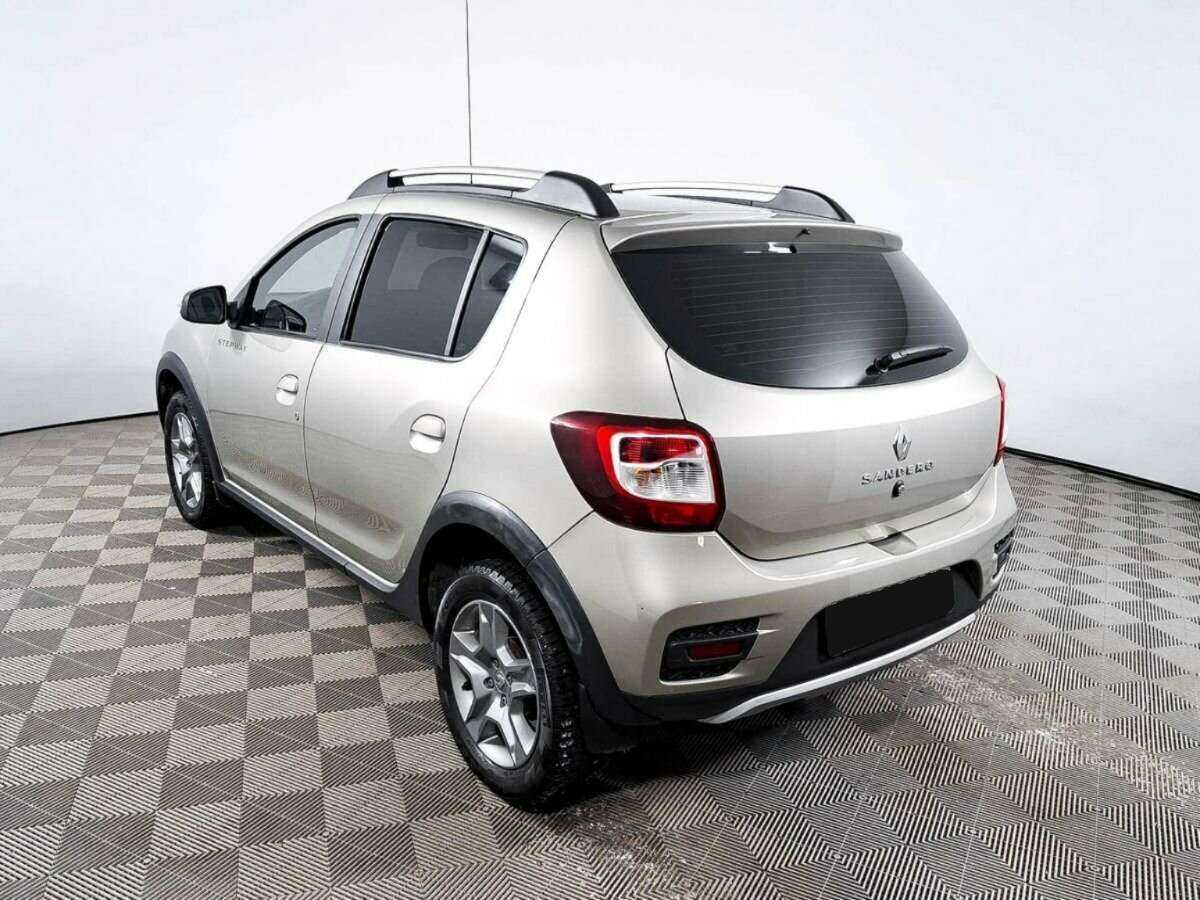 Renault Sandero б/у, 2021, Механическая. Фото: #4