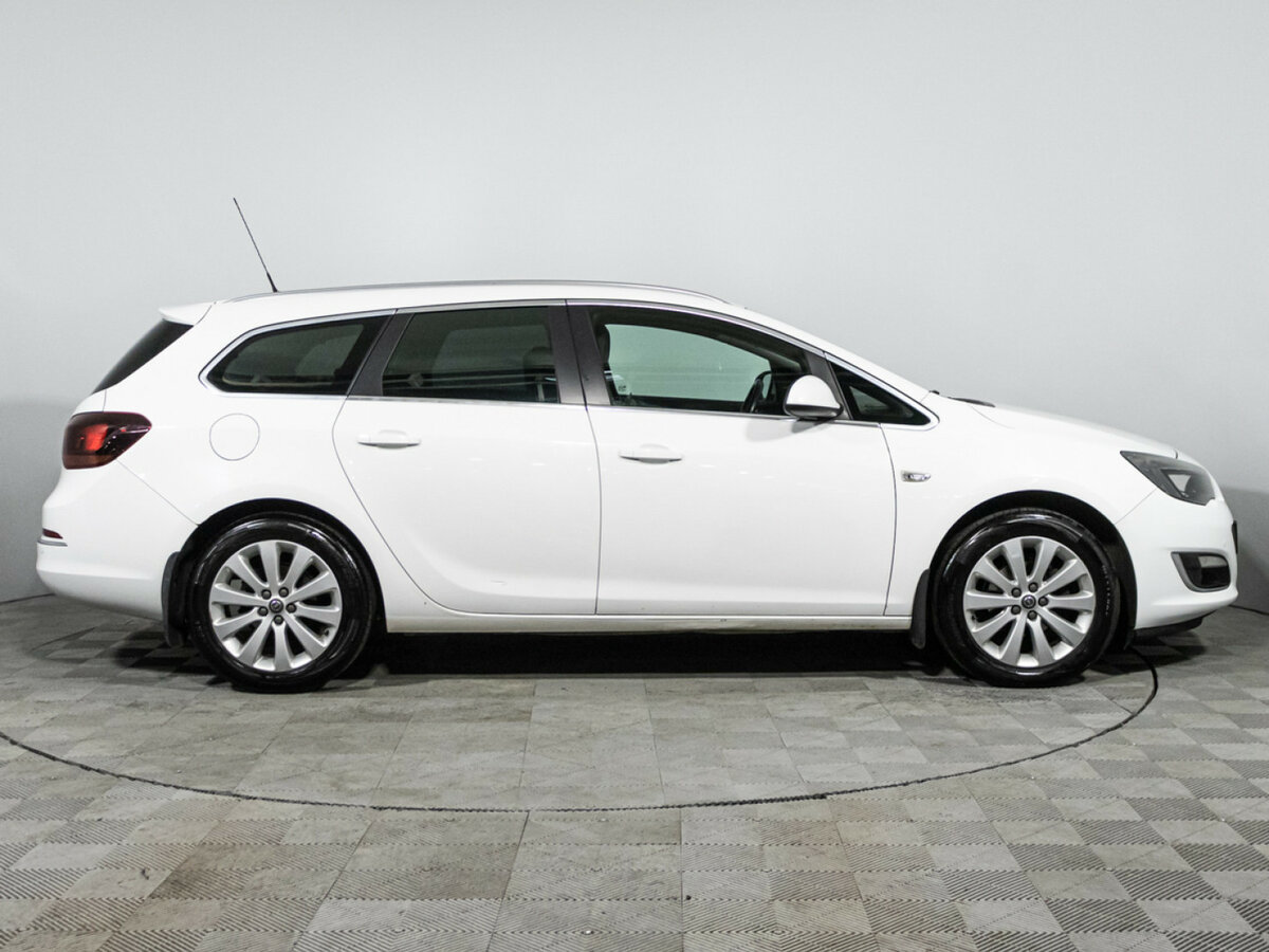 Opel Astra б/у, 2014, Автоматическая. Фото: #3