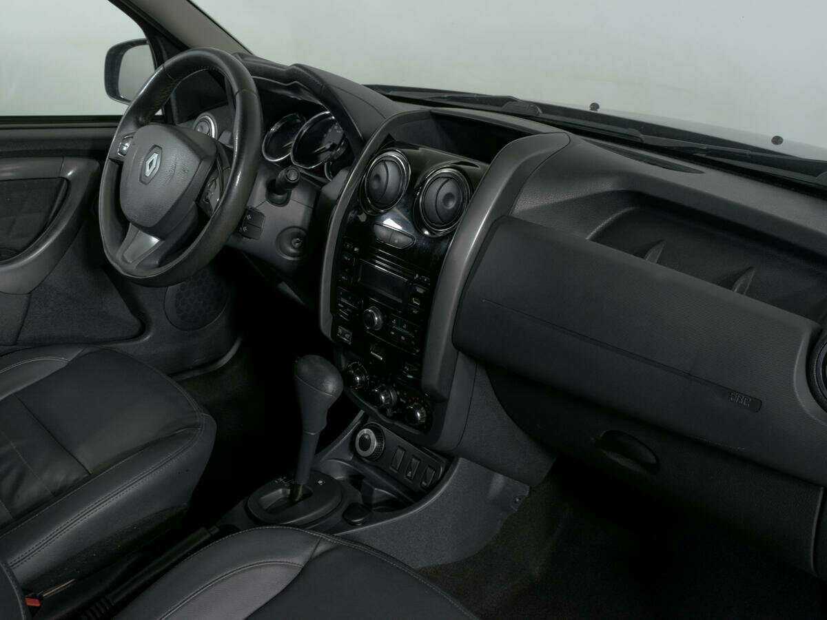 Renault Duster б/у, 2015, Автоматическая. Фото: #8