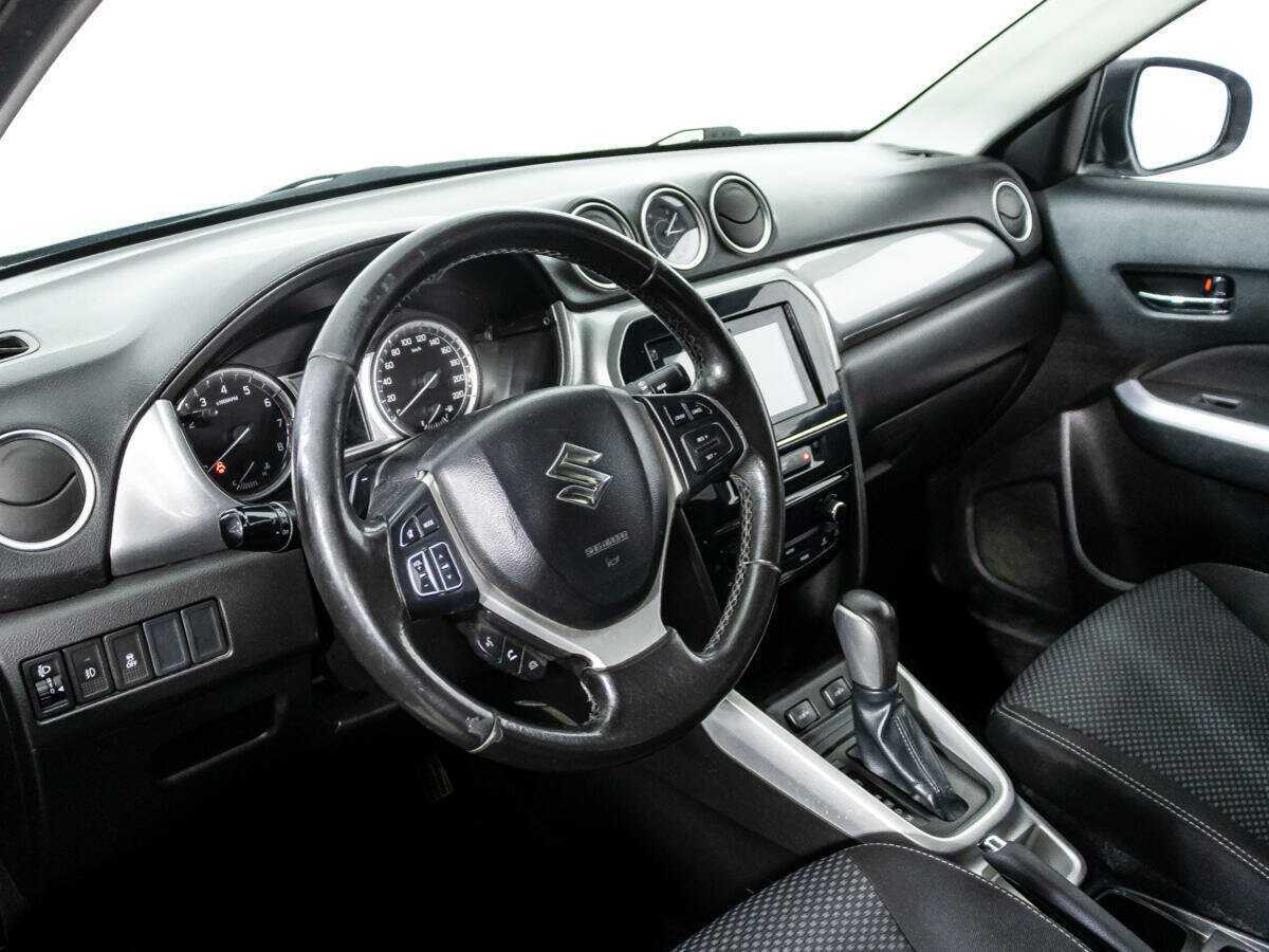 Suzuki Vitara б/у, 2017, Автоматическая. Фото: #10