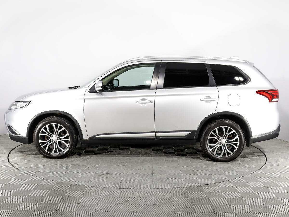 Mitsubishi Outlander б/у, 2017, Вариатор. Фото: #3