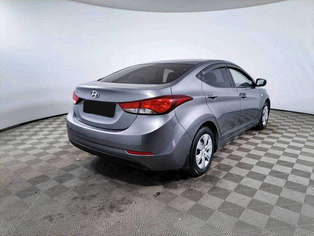 Hyundai Elantra б/у, 2015, Механическая. Фото: #4