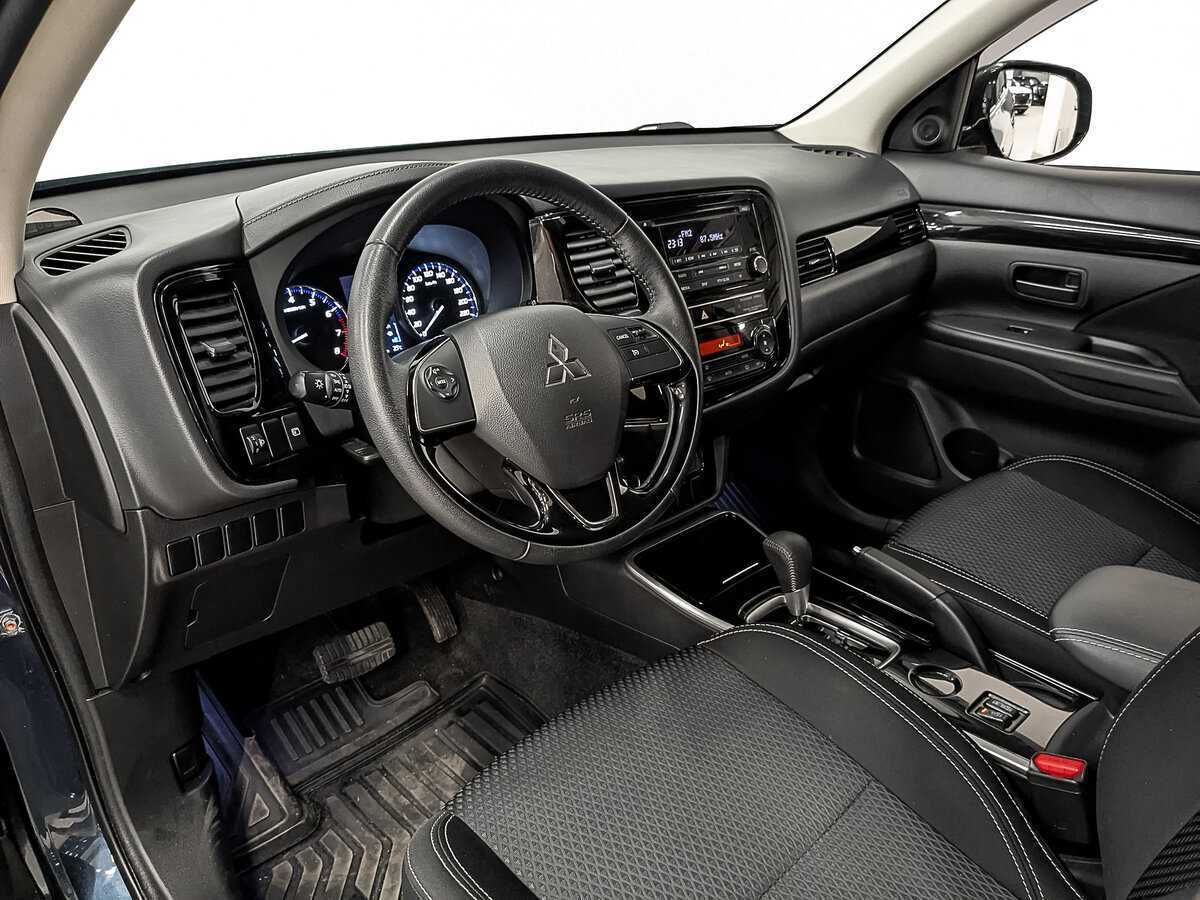 Mitsubishi Outlander б/у, 2019, Вариатор. Фото: #12