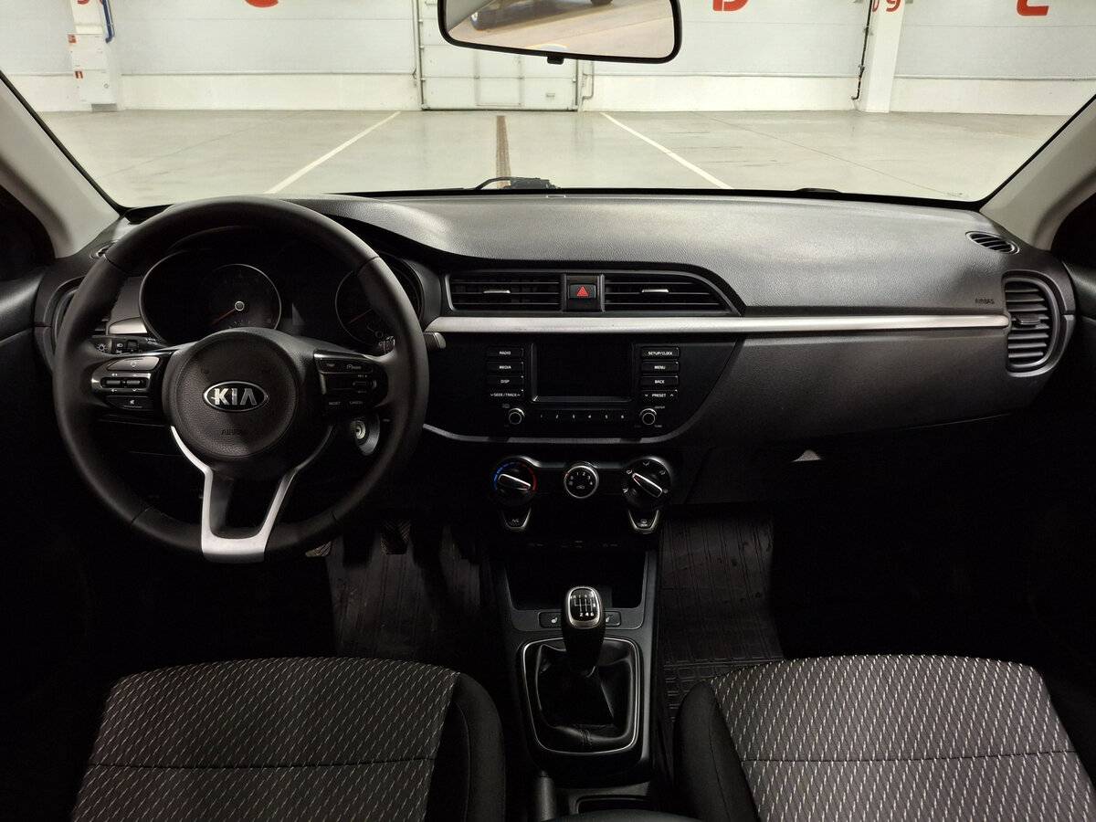 Kia Rio б/у, 2018, Механическая. Фото: #13