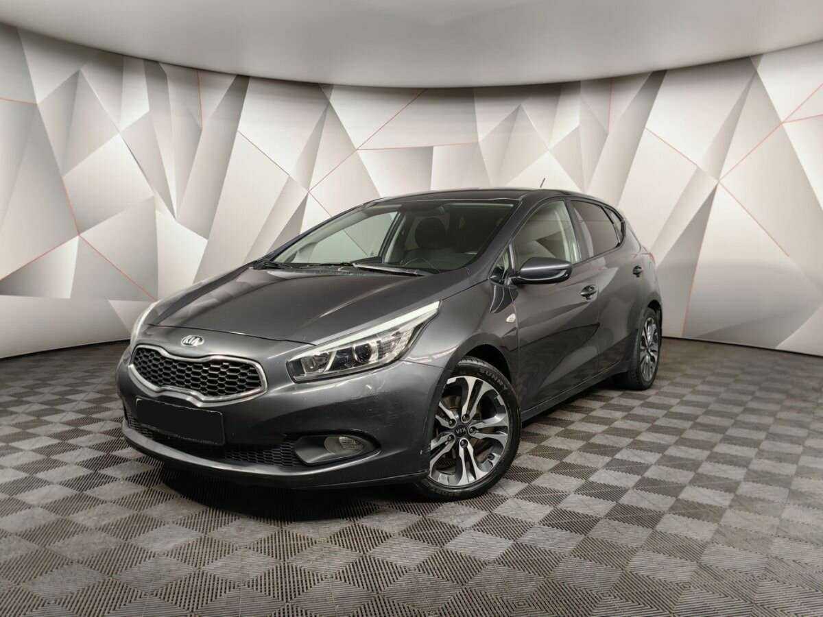 Kia Ceed б/у, 2014, Механическая. Фото: #0