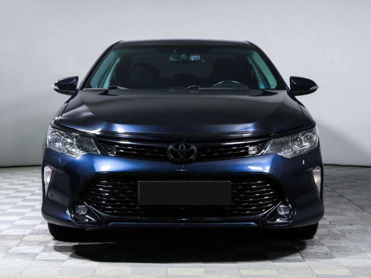 Toyota Camry б/у, 2017, Автоматическая. Фото: #1