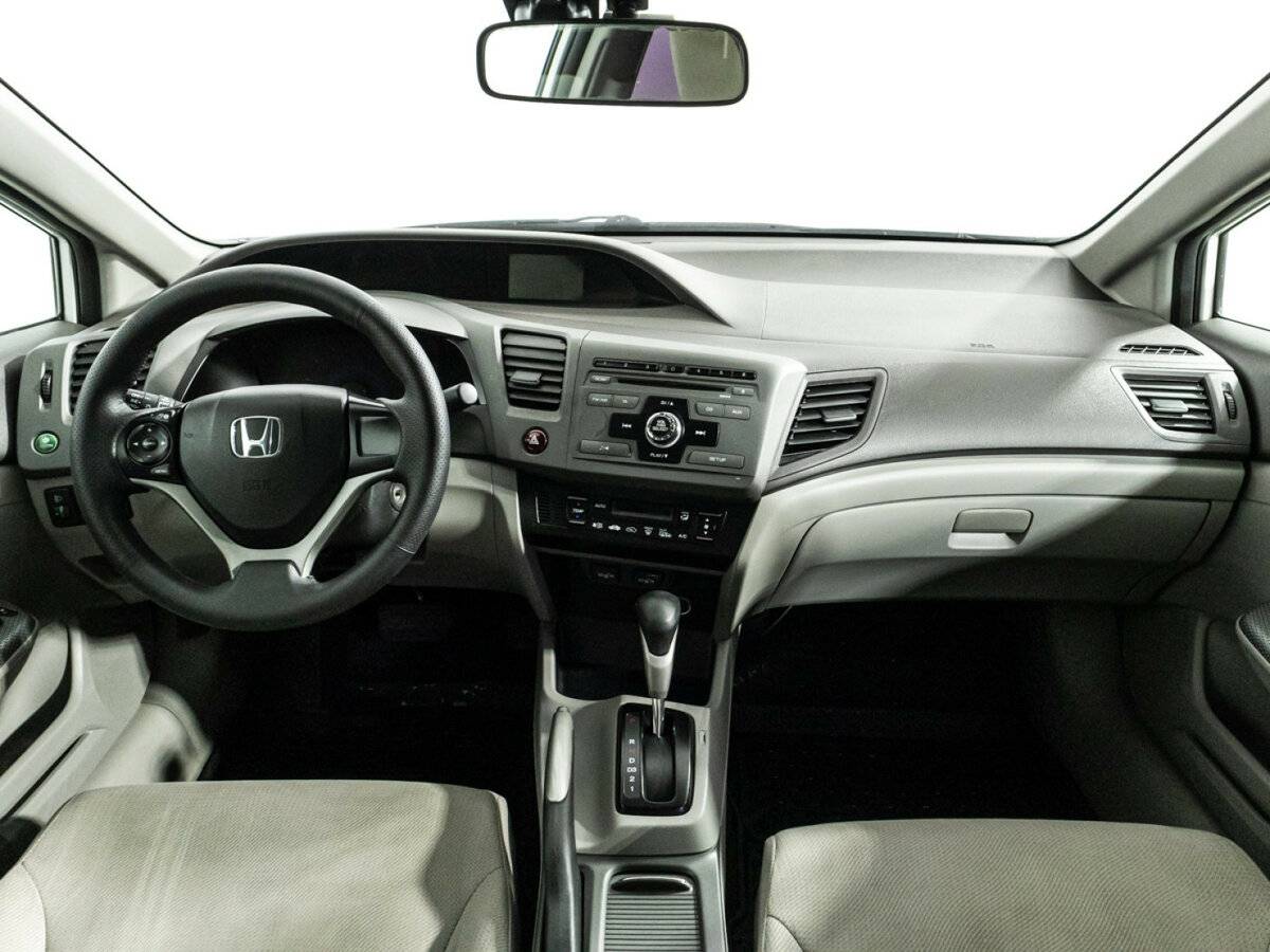 Honda Civic б/у, 2012, Автоматическая. Фото: #12