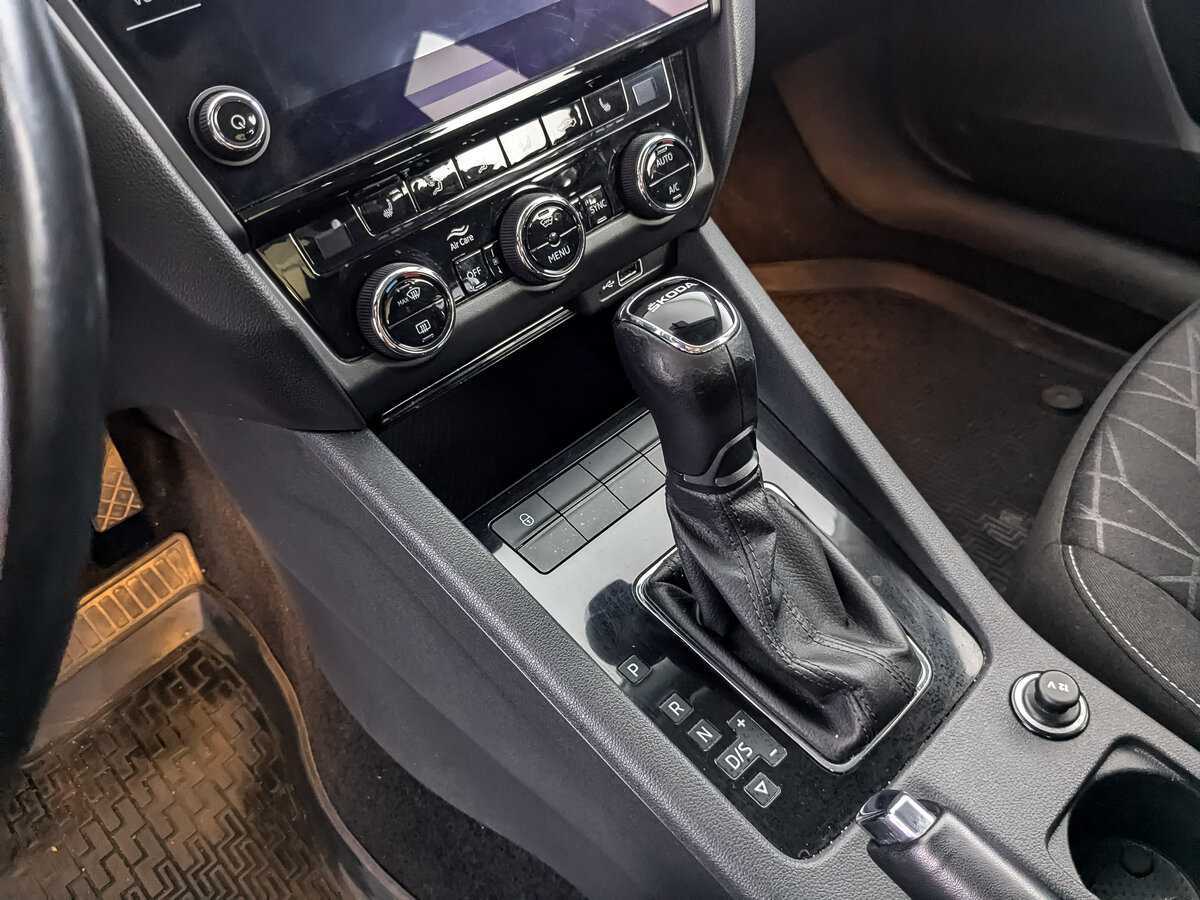 Skoda Octavia б/у, 2020, Автоматическая. Фото: #15