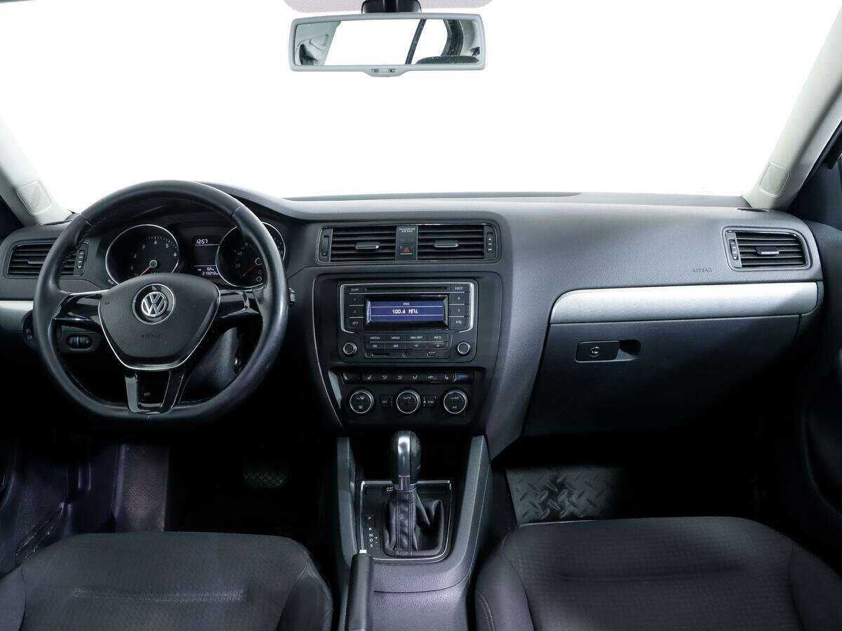 Volkswagen Jetta б/у, 2015, Автоматическая. Фото: #9