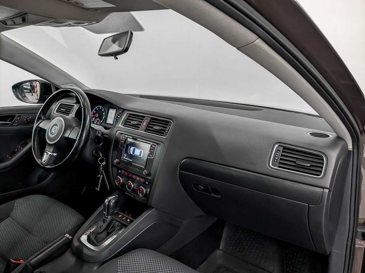 Volkswagen Jetta б/у, 2014, Автоматическая. Фото: #10