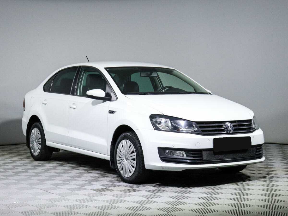 Volkswagen Polo б/у, 2018, Автоматическая. Фото: #2