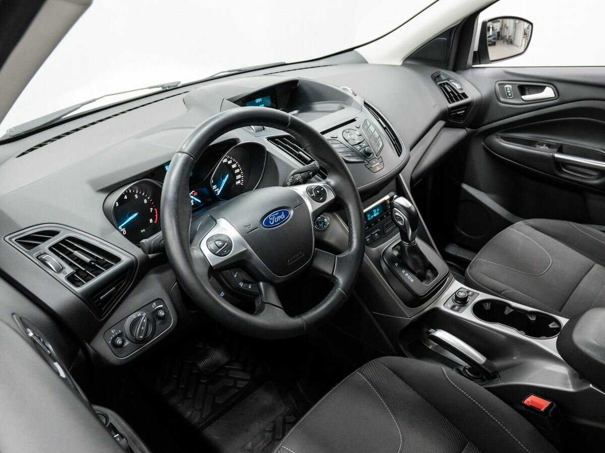 Ford Kuga б/у, 2015, Автоматическая. Фото: #12