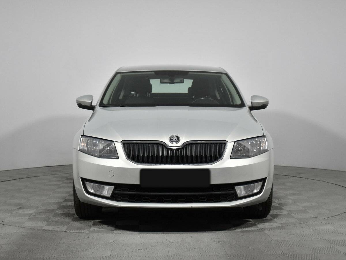 Skoda Octavia б/у, 2015, Автоматическая. Фото: #1