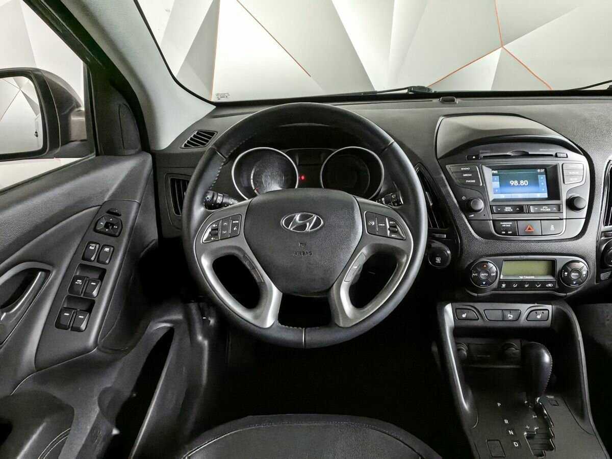 Hyundai ix35 б/у, 2014, Автоматическая. Фото: #14