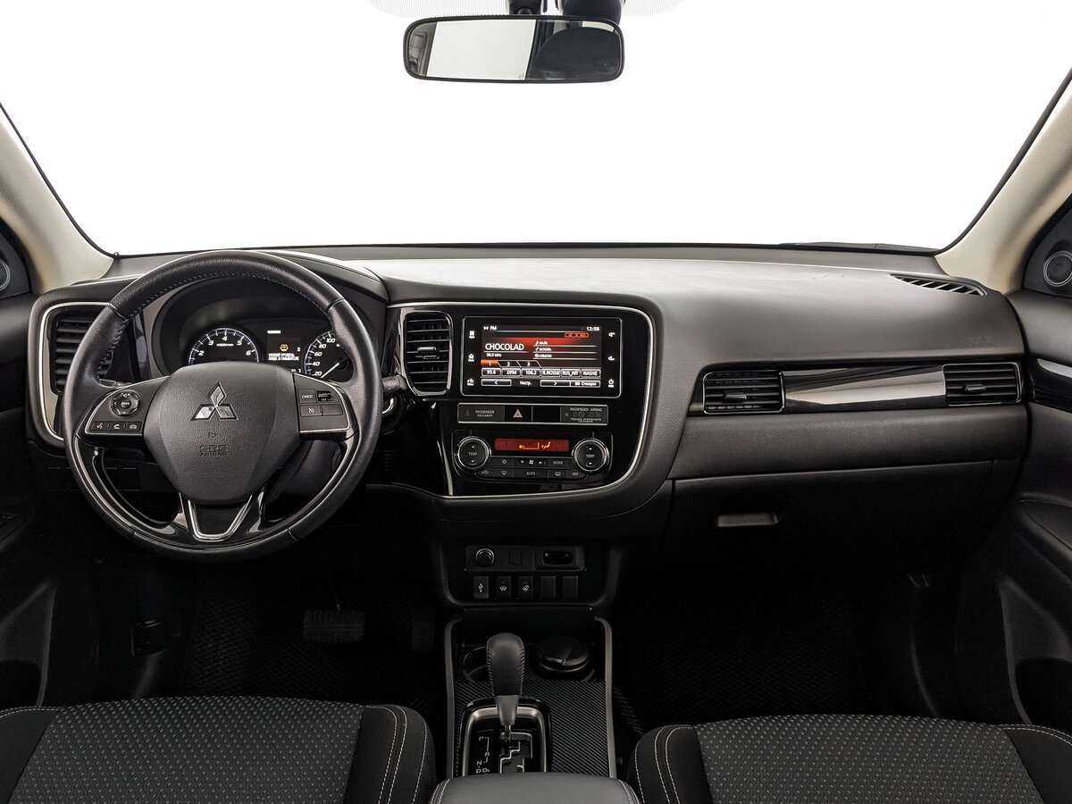 Mitsubishi Outlander б/у, 2020, Вариатор. Фото: #12