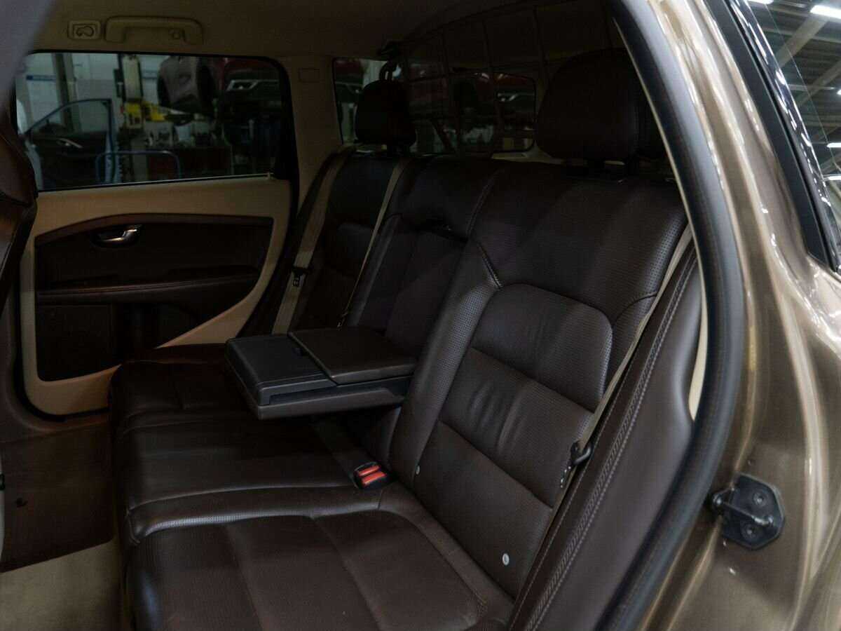 Volvo XC70 б/у, 2012, Автоматическая. Фото: #6