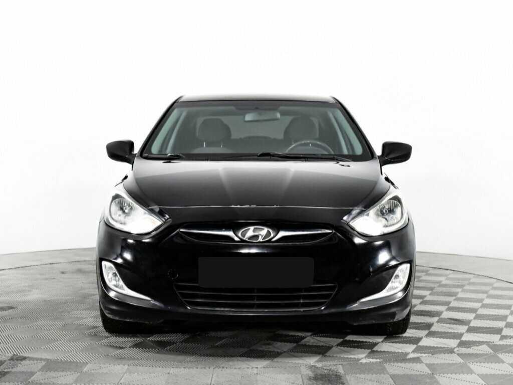 Hyundai Solaris б/у, 2012, Автоматическая. Фото: #1