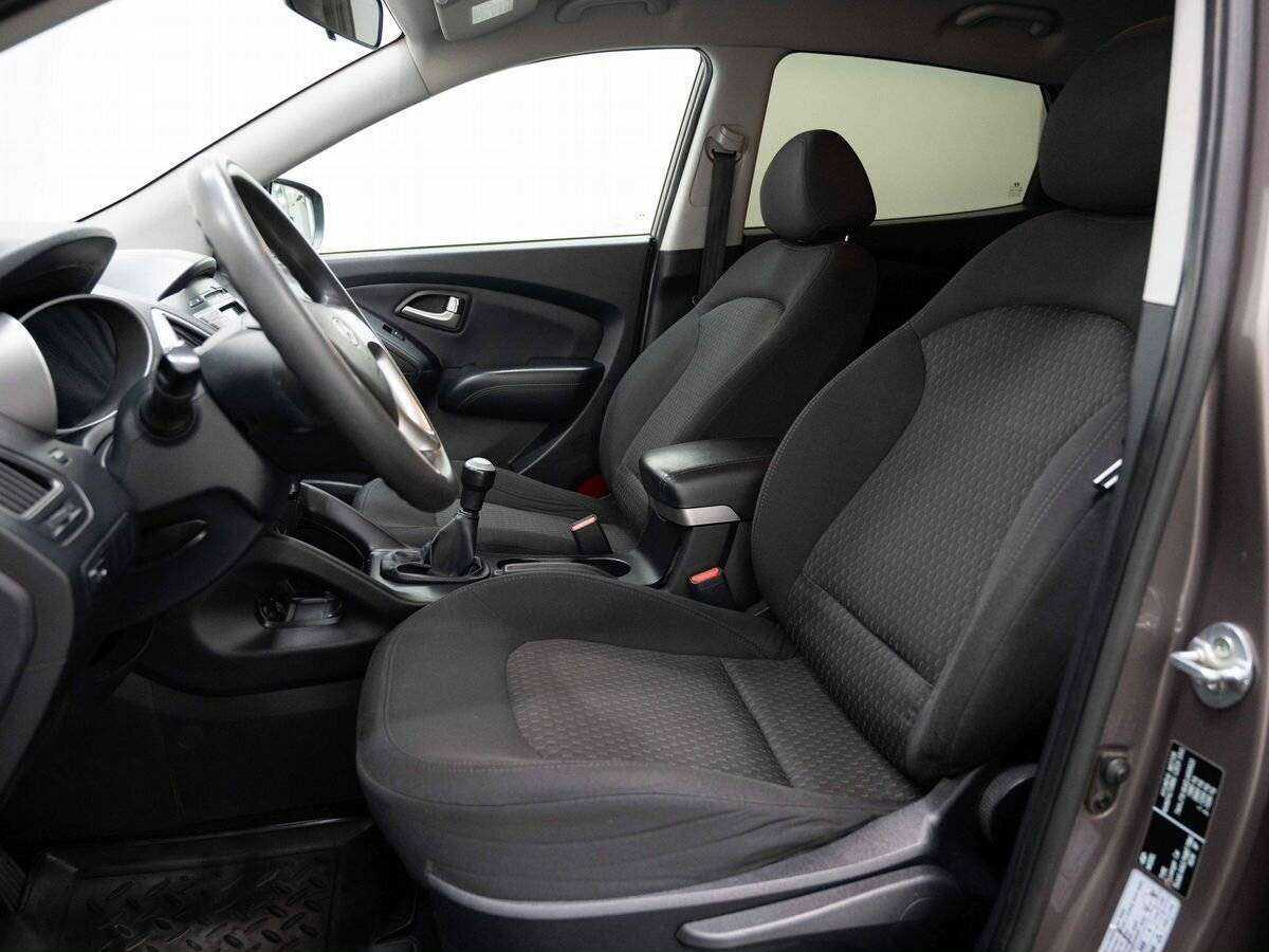 Hyundai ix35 б/у, 2013, Механическая. Фото: #6