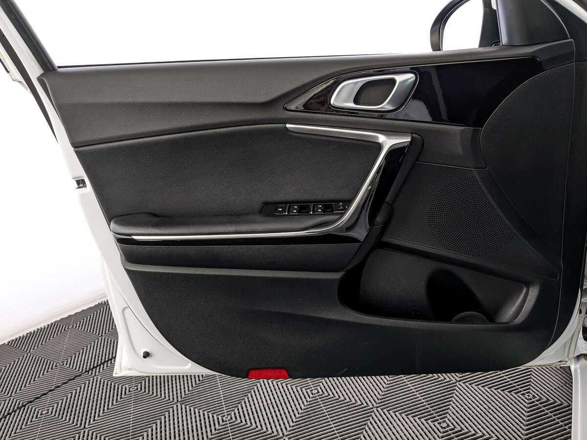 Kia Ceed б/у, 2021, Автоматическая. Фото: #14
