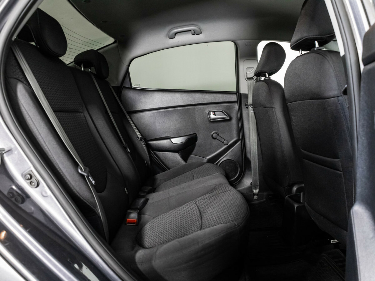 Kia Rio б/у, 2015, Автоматическая. Фото: #11