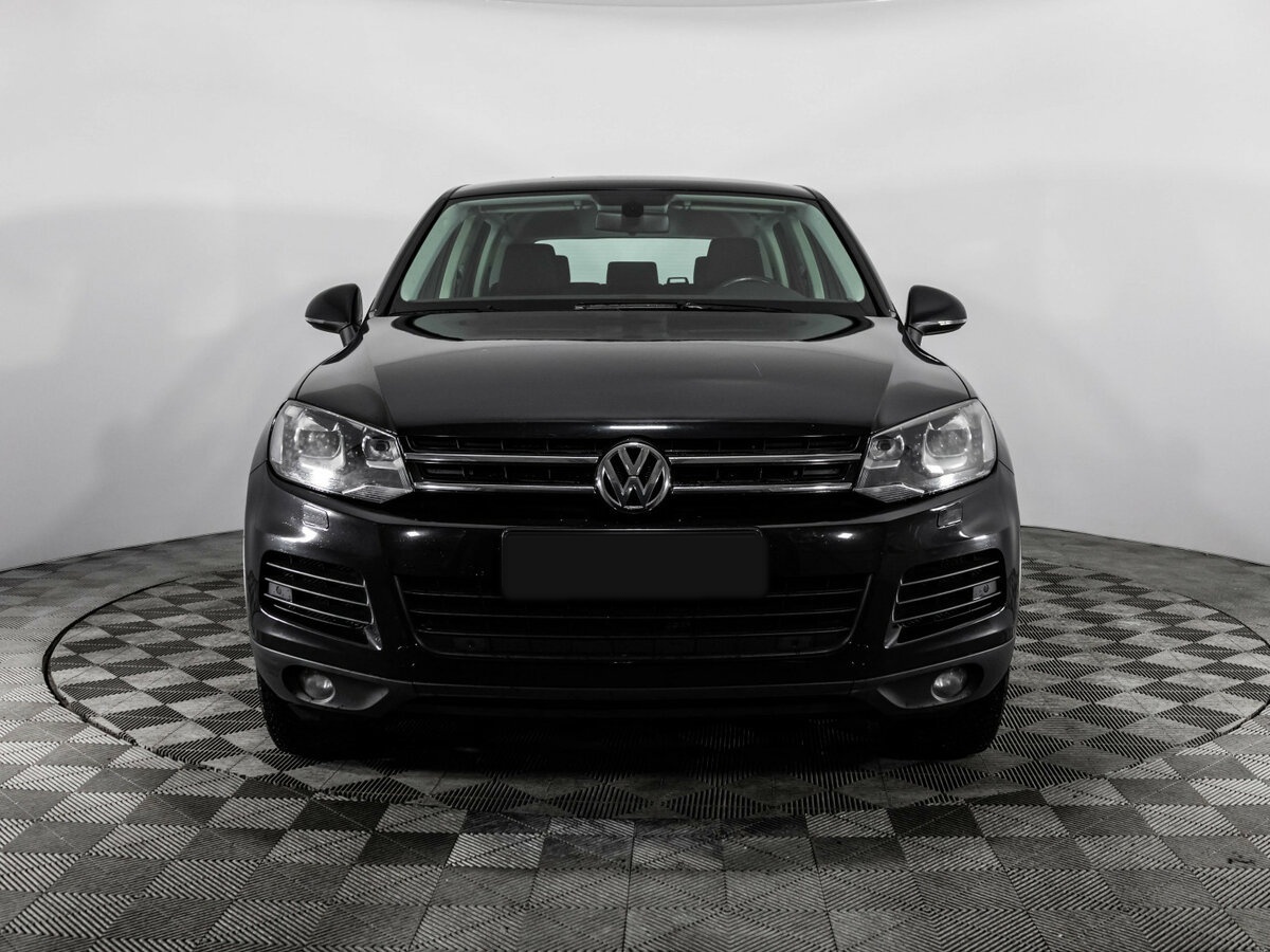 Volkswagen Touareg б/у, 2012, Автоматическая. Фото: #1