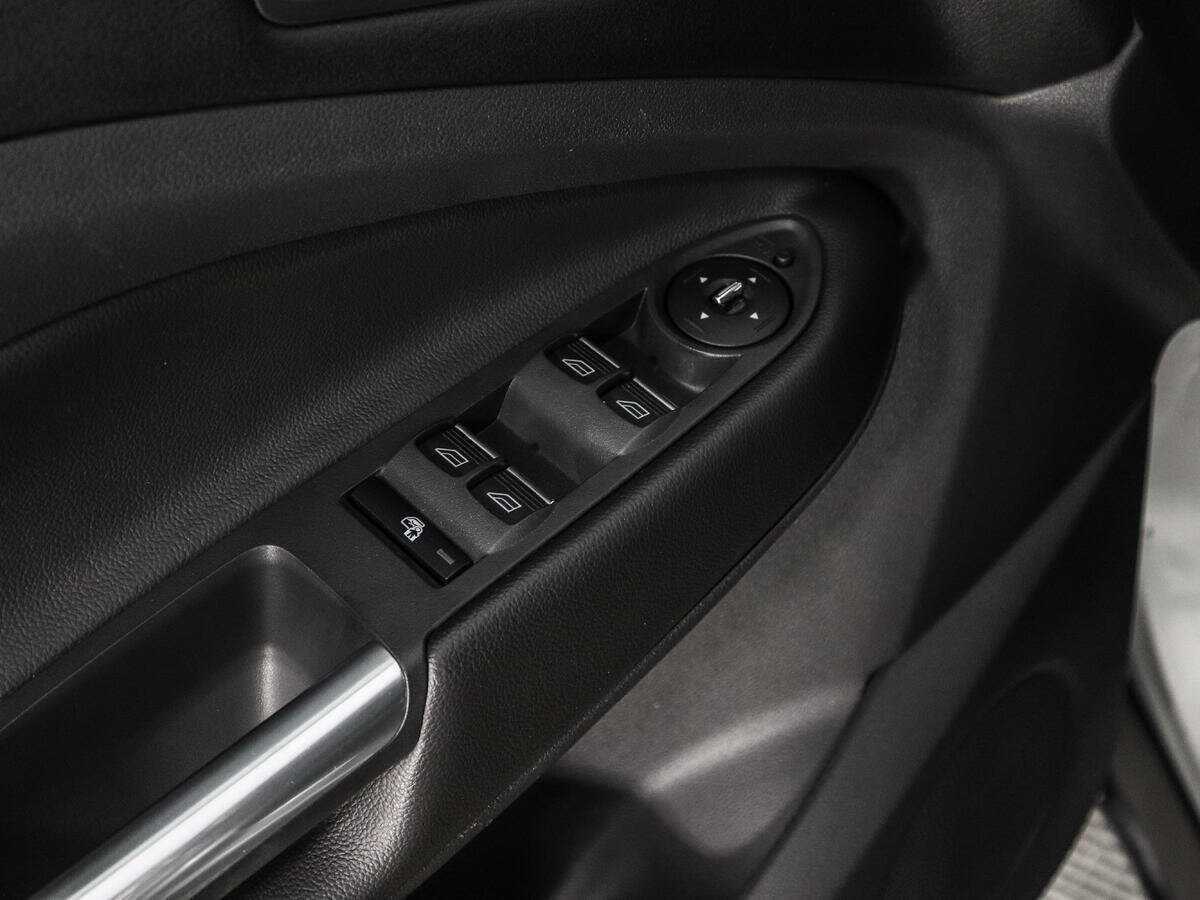 Ford Kuga б/у, 2014, Автоматическая. Фото: #9