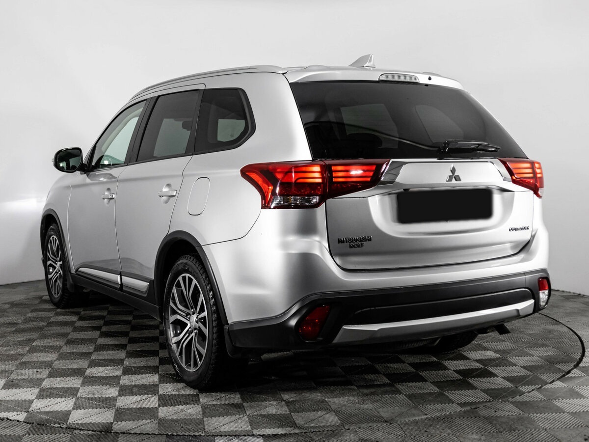Mitsubishi Outlander б/у, 2018, Вариатор. Фото: #5