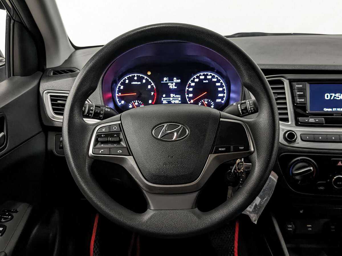 Hyundai Solaris б/у, 2021, Автоматическая. Фото: #17