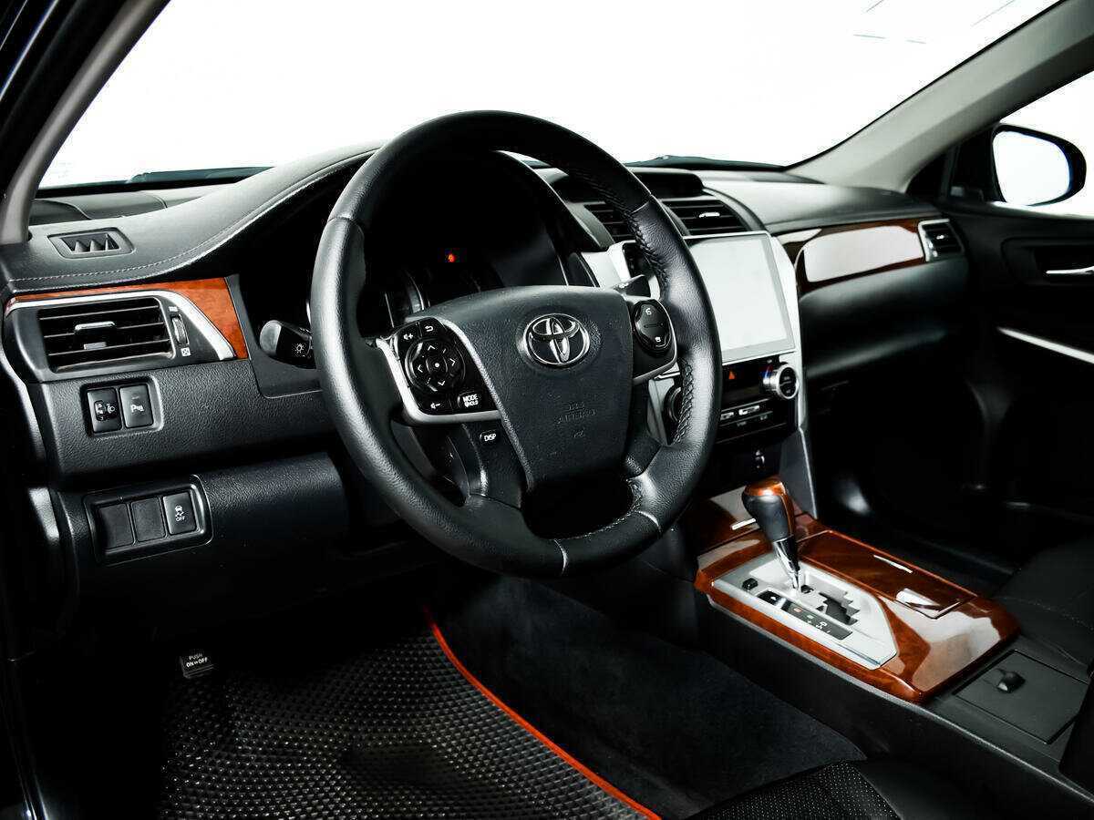 Toyota Camry б/у, 2013, Автоматическая. Фото: #12