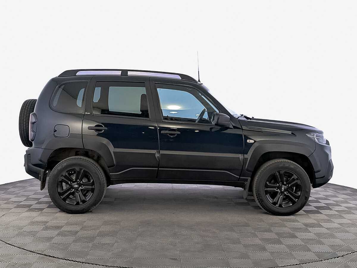 Lada (ВАЗ) Niva б/у, 2022, Механическая. Фото: #3