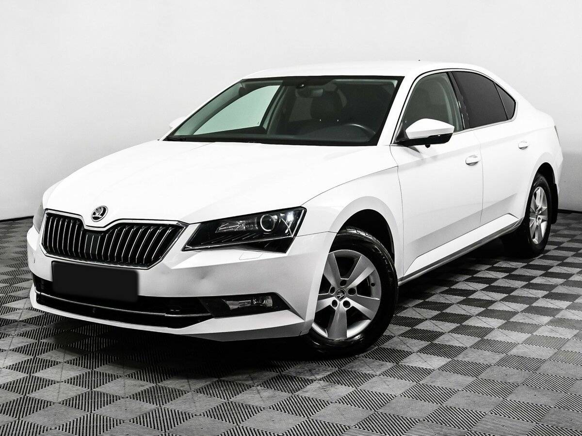 Skoda Superb б/у, 2016, Роботизированная. Посмотреть фото