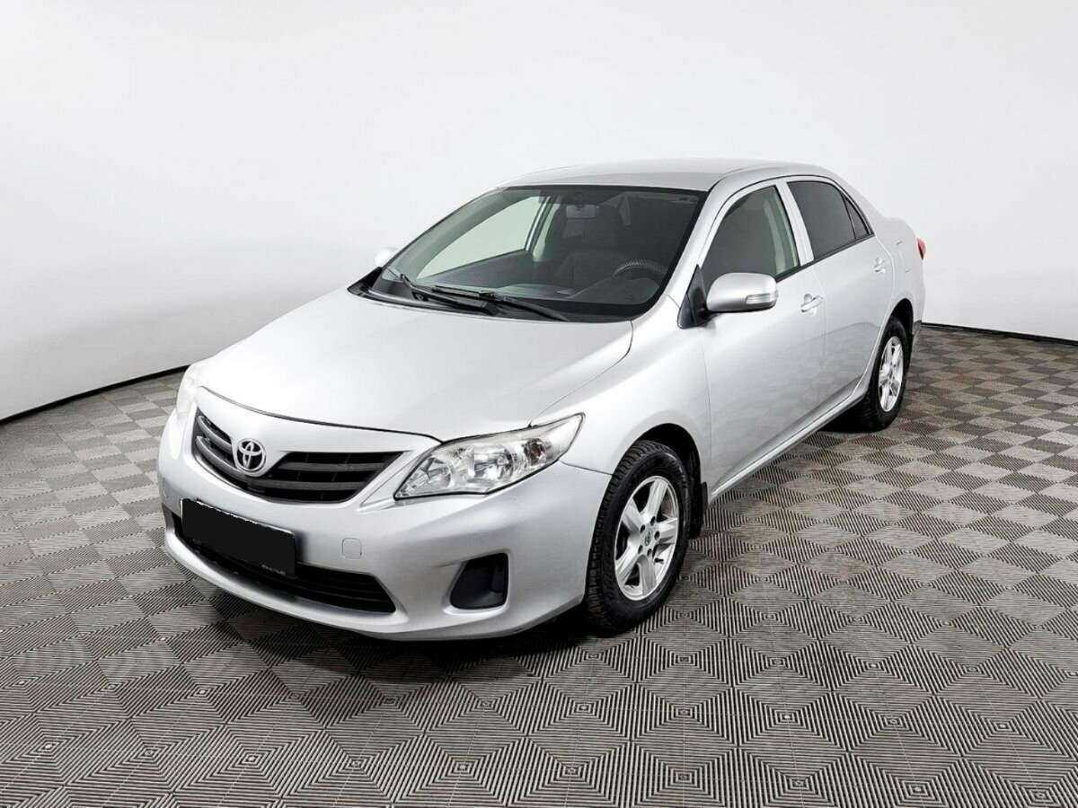 Toyota Corolla б/у, 2012, Механическая. Посмотреть фото