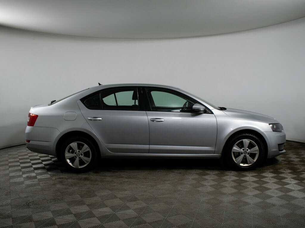 Skoda Octavia б/у, 2013, Роботизированная. Фото: #2