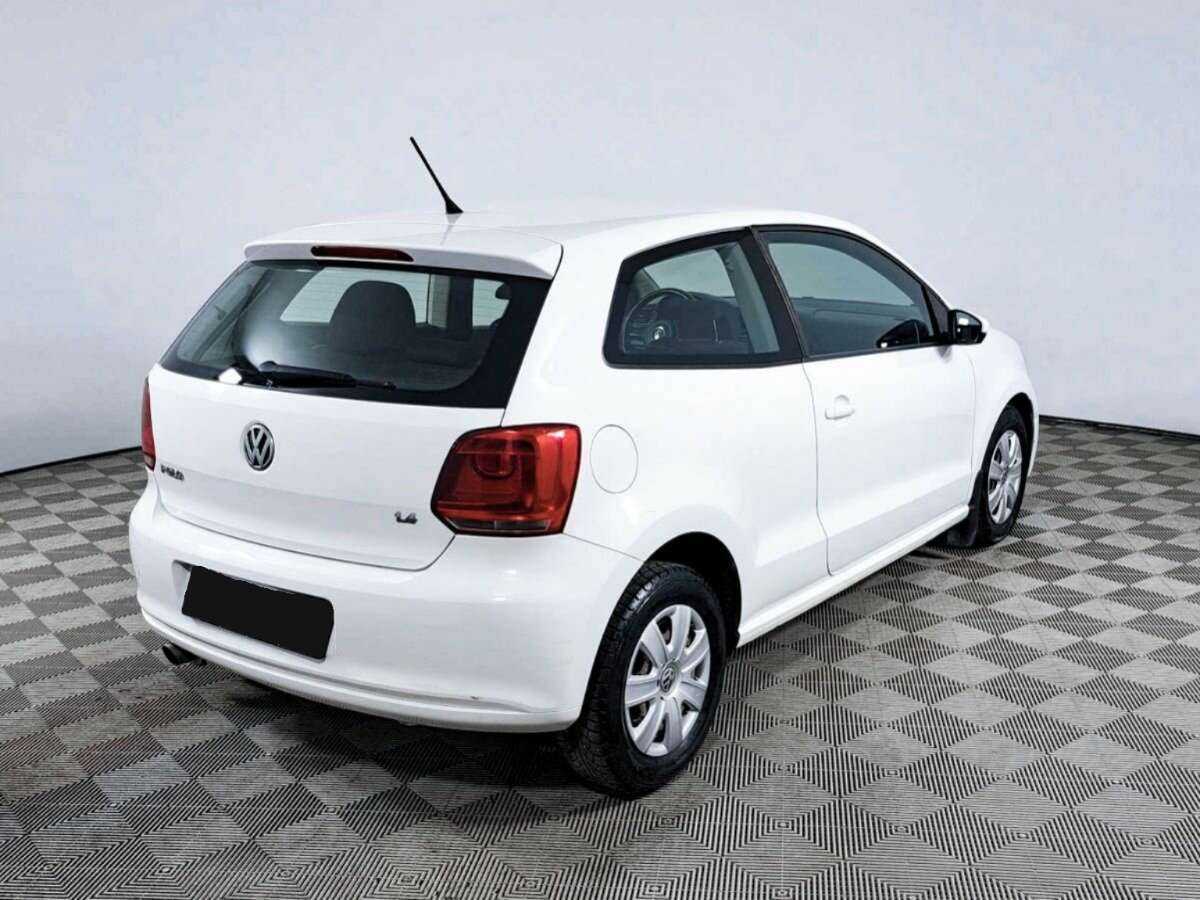 Volkswagen Polo б/у, 2012, Механическая. Фото: #4