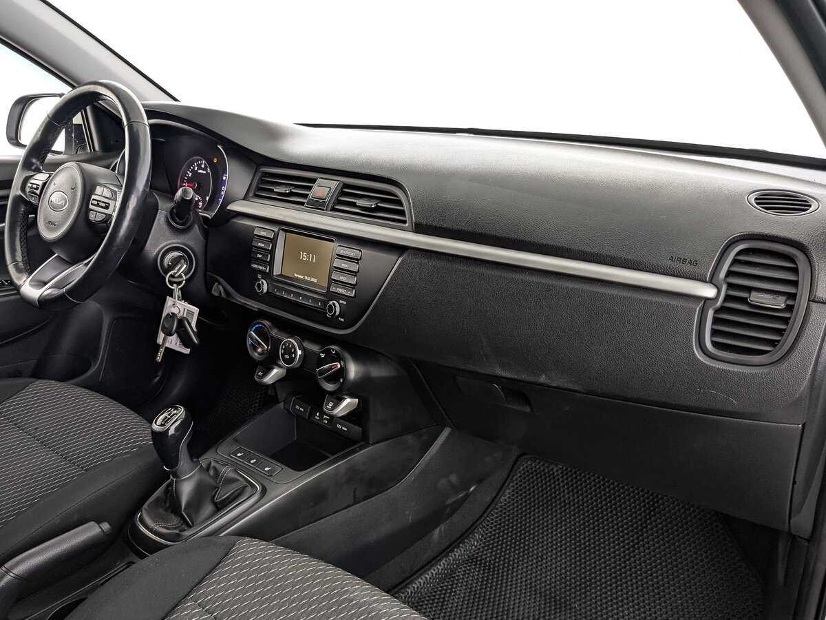 Kia Rio б/у, 2018, Механическая. Фото: #12