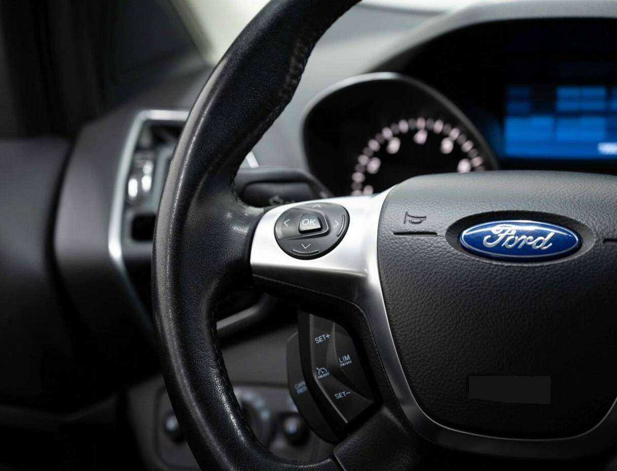 Ford Kuga б/у, 2014, Автоматическая. Фото: #14