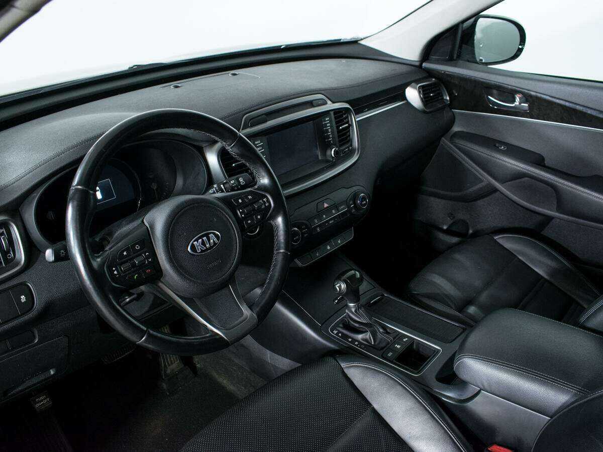 Kia Sorento б/у, 2017, Автоматическая. Фото: #12