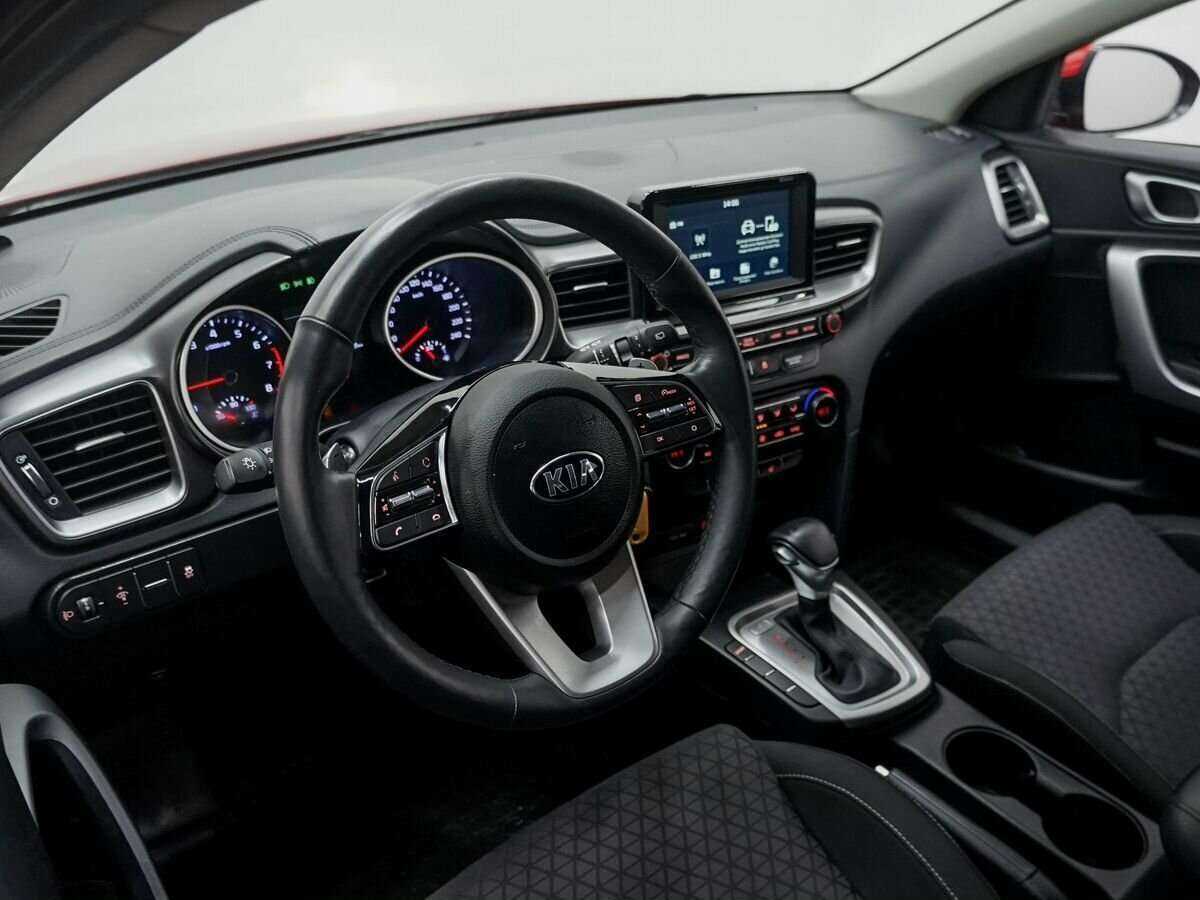 Kia Ceed б/у, 2018, Автоматическая. Фото: #12