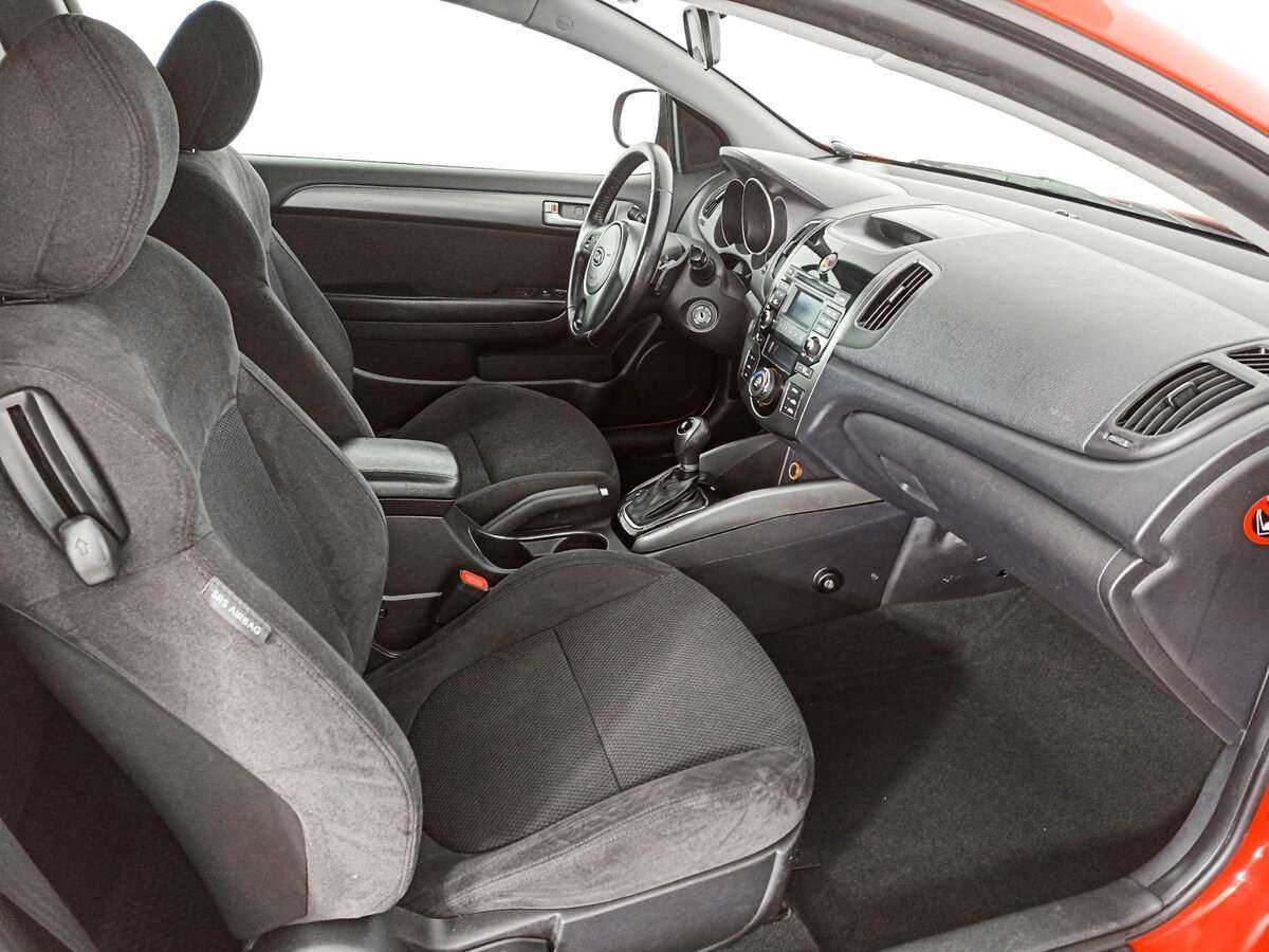 Kia Cerato б/у, 2012, Автоматическая. Фото: #8